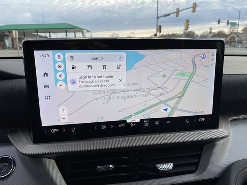 New 2026 Ford Explorer Active image 9