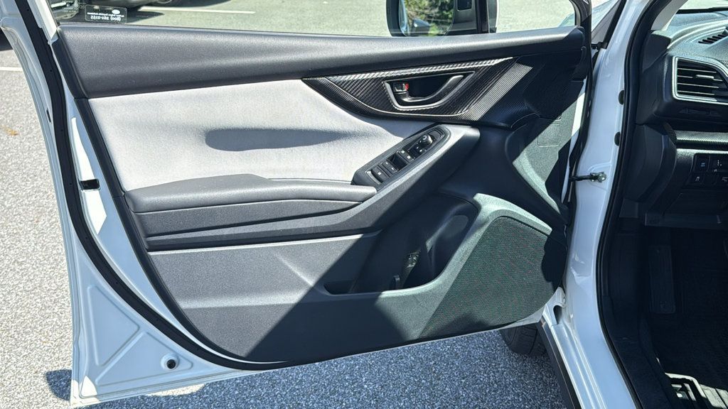 Used 2019 Subaru Crosstrek 2.0i Premium AWD/4WD image 9