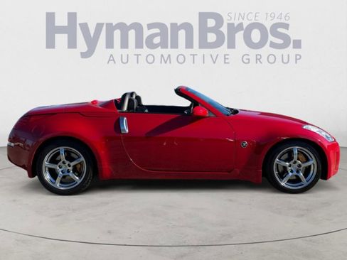 Used 2006 Nissan 350Z Grand Touring image 2