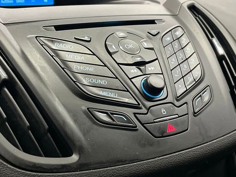 Used 2016 Ford Escape S image 9