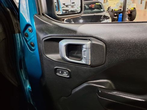 Used 2020 Jeep Wrangler Unlimited Sport S image 23