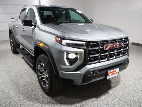 Used 2024 GMC Canyon AT4 w/ Canyon Safety Plus Package AWD/4WD image 5
