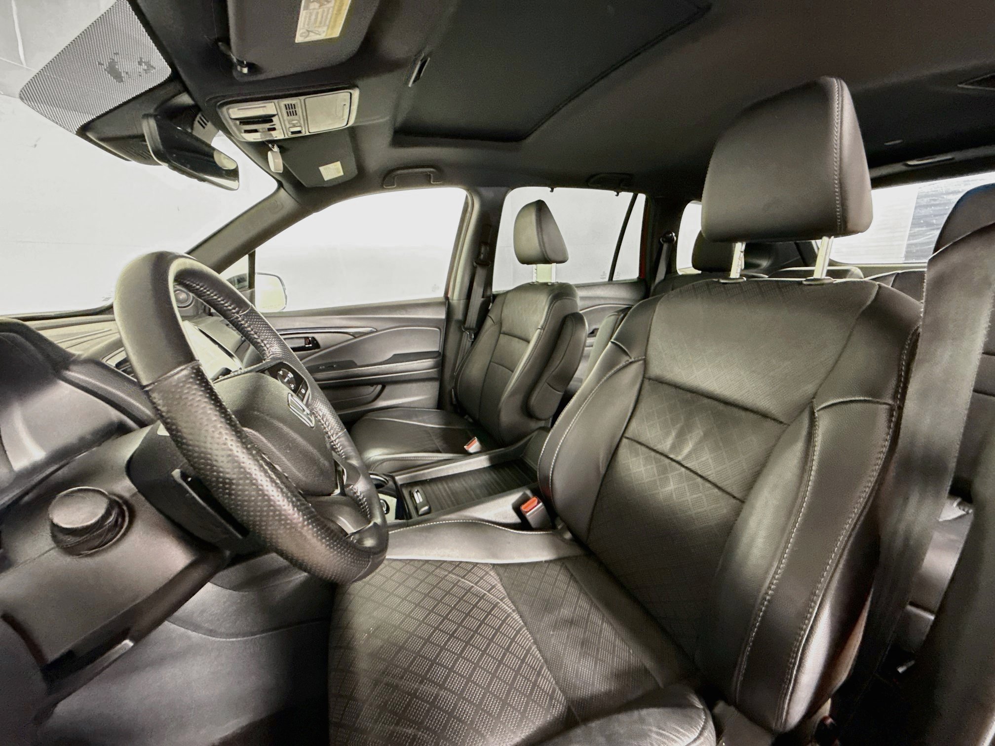 Used 2023 Honda Passport Elite image 26