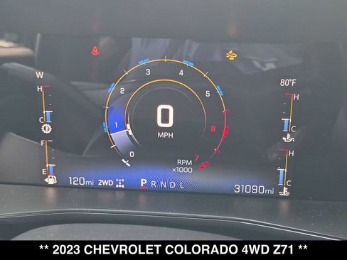 Used 2023 Chevrolet Colorado Z71 w/ Z71 Convenience Package 2 AWD/4WD image 21