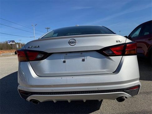 Used 2023 Nissan Altima 2.5 SL image 6