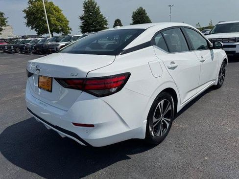 Certified 2023 Nissan Sentra SV FWD image 3
