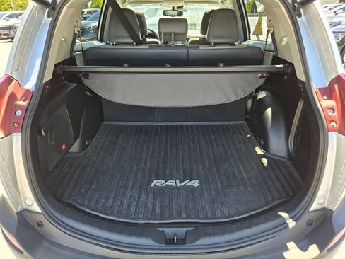 Used 2014 Toyota RAV4 Limited w/ Technology Package AWD/4WD image 14