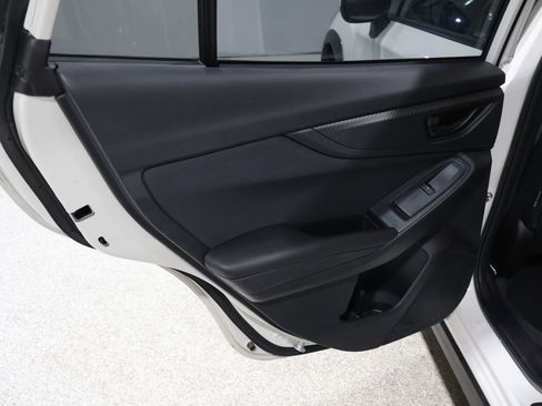 Used 2023 Subaru Crosstrek 2.0i Premium image 19