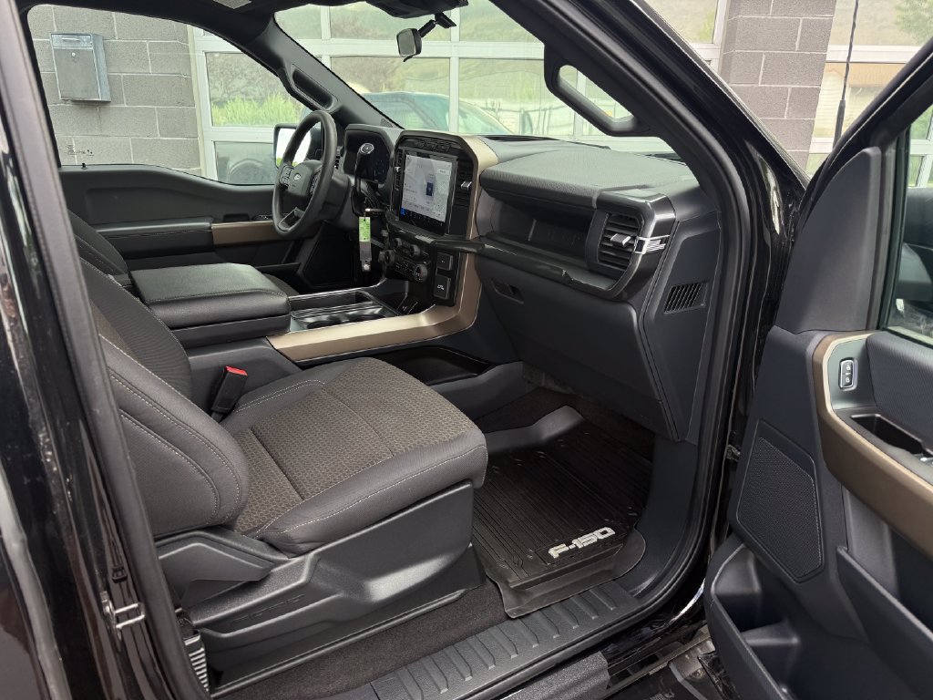Used 2024 Ford F150 STX w/ Equipment Group 201A FX4 AWD/4WD image 43