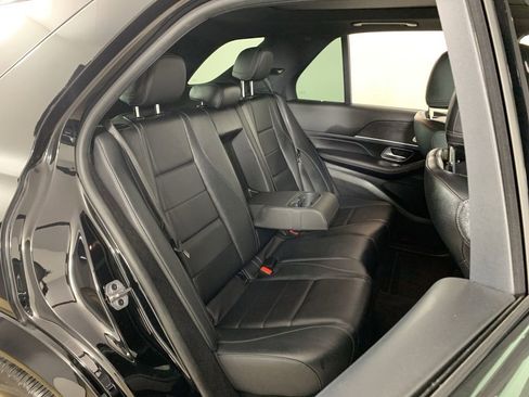 Used 2022 Mercedes-Benz GLE 350 4MATIC w/ AMG Line Exterior image 36
