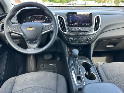 Used 2024 Chevrolet Equinox LT