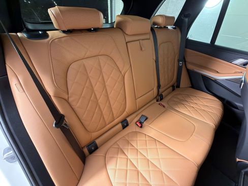 Used 2026 BMW X5 sDrive40i w/ Premium Package RWD image 28