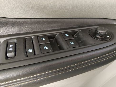 Used 2016 Buick Encore FWD image 27