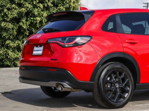 Used 2024 Honda HR-V Sport image 9