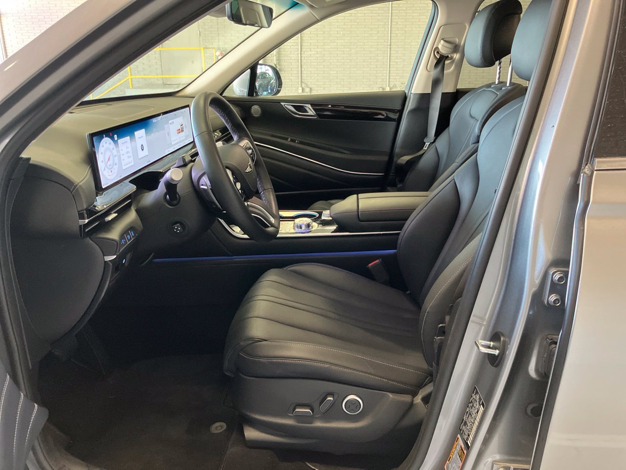 Used 2026 Genesis GV80 2.5T AWD/4WD image 8