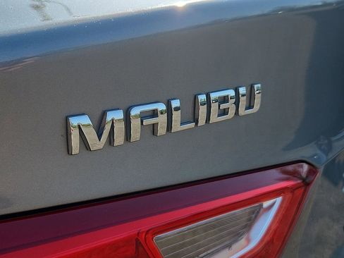 Used 2023 Chevrolet Malibu LT FWD image 30
