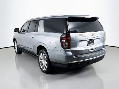 Used 2023 Chevrolet Suburban High Country w/ Premium Package 2 RWD image 7