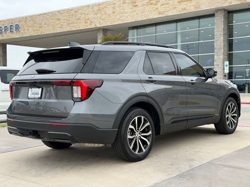 New 2026 Ford Explorer ST-Line w/ Premium Package RWD image 58