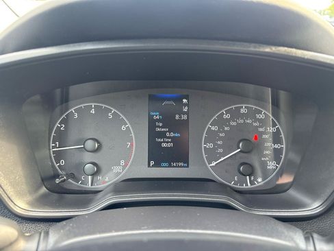 Used 2025 Toyota Corolla LE FWD image 18