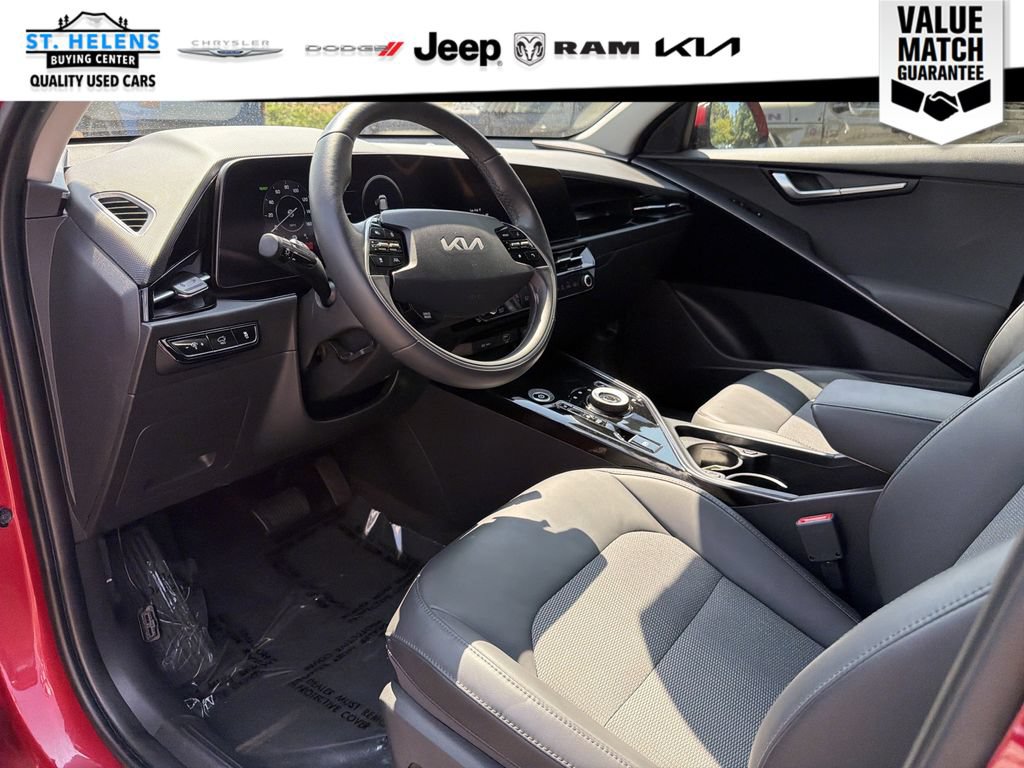 Used 2024 Kia Niro Wind w/ Wind Preserve Package FWD image 11