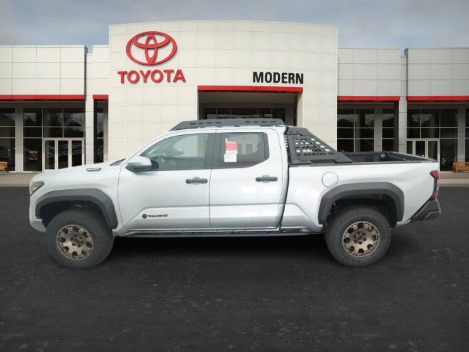 New 2025 Toyota Tacoma 4x4 Double Cab Hybrid w/ Tow Tech Package image 9
