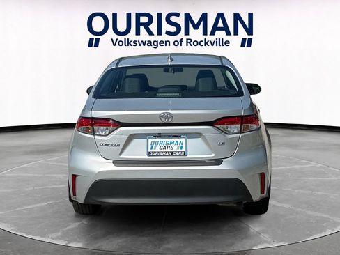Used 2024 Toyota Corolla LE FWD image 5