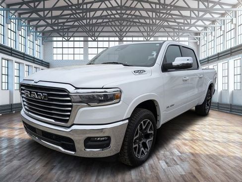 Used 2025 RAM 1500 Laramie image 8