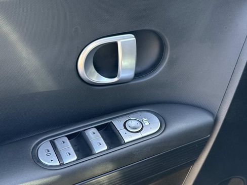 Used 2024 Hyundai Ioniq 5 SEL RWD image 20