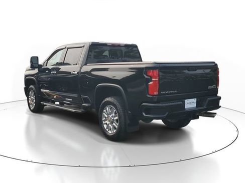 Certified 2024 Chevrolet Silverado 2500 High Country w/ Technology Package AWD/4WD image 3