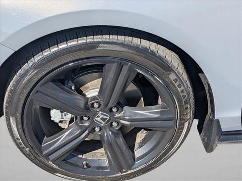 Used 2023 Honda Accord Sport image 6