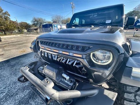 Used 2020 Jeep Wrangler Unlimited Rubicon image 30