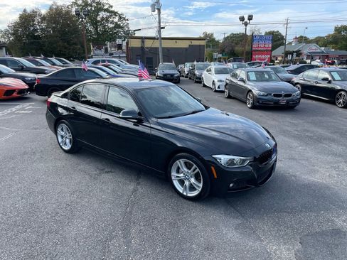 Used 2018 BMW 340i xDrive Sedan w/ Premium Package image 37