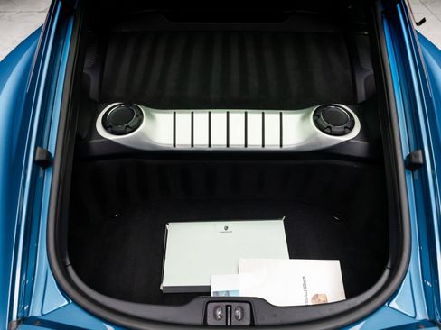 Used 2016 Porsche Cayman GT4 image 41