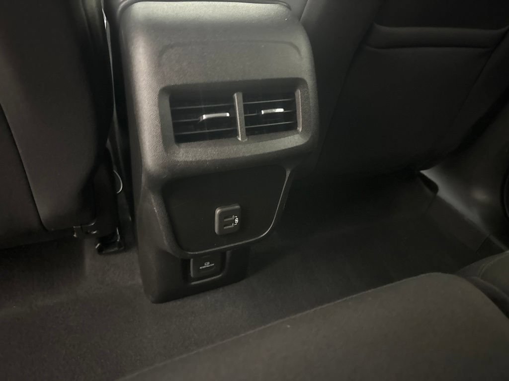 Used 2022 Chevrolet Equinox LT AWD/4WD image 43