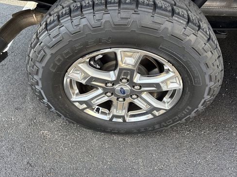 Used 2021 Ford F150 XLT w/ Equipment Group 302A High image 4