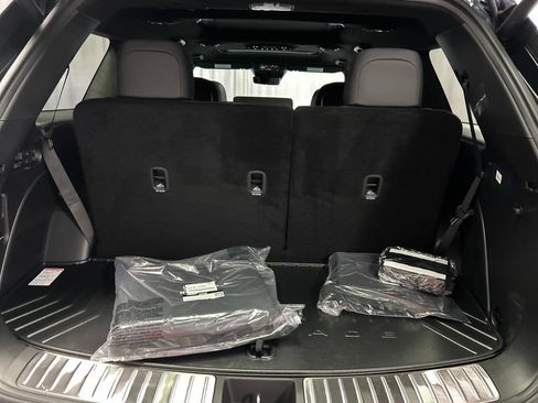 New 2026 Hyundai Palisade Calligraphy AWD/4WD image 24