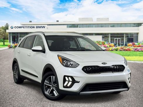 Used 2020 Kia Niro LXS FWD image 1