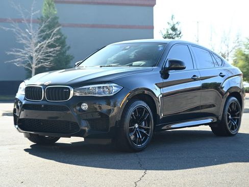 Used 2015 BMW X6 M image 3