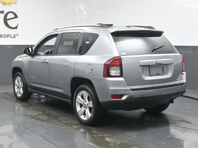 Used 2016 Jeep Compass Sport w/ Power Value Group FWD image 40