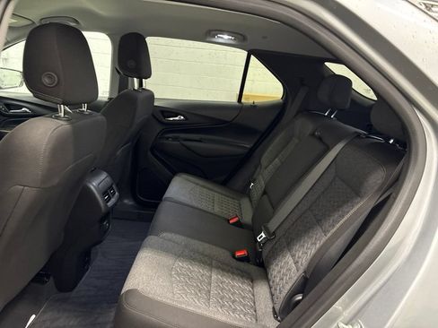 Used 2024 Chevrolet Equinox LT AWD/4WD image 31