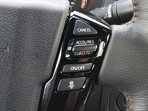 Certified 2025 Nissan Frontier Pro-X RWD image 22