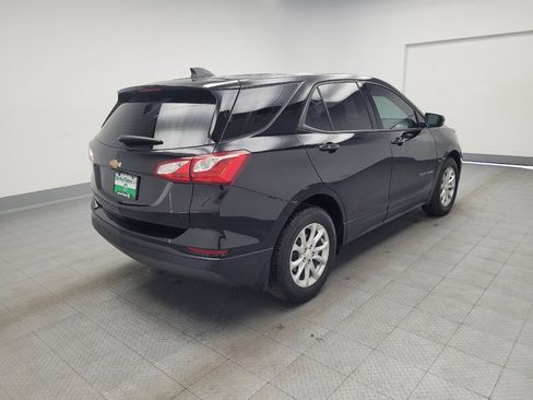 Used 2019 Chevrolet Equinox LS image 9