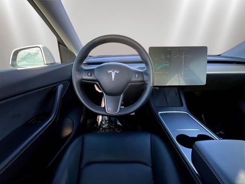 Used 2021 Tesla Model Y Performance AWD/4WD image 8
