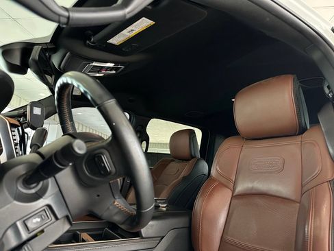 Used 2023 RAM 2500 Limited AWD/4WD image 14