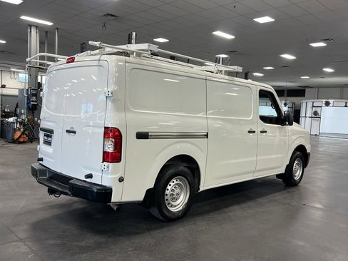 Used 2021 Nissan NV 1500 S image 5