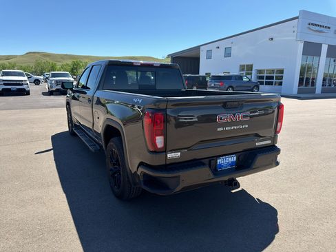 Used 2023 GMC Sierra 1500 Elevation w/ Elevation Premium Package AWD/4WD image 11