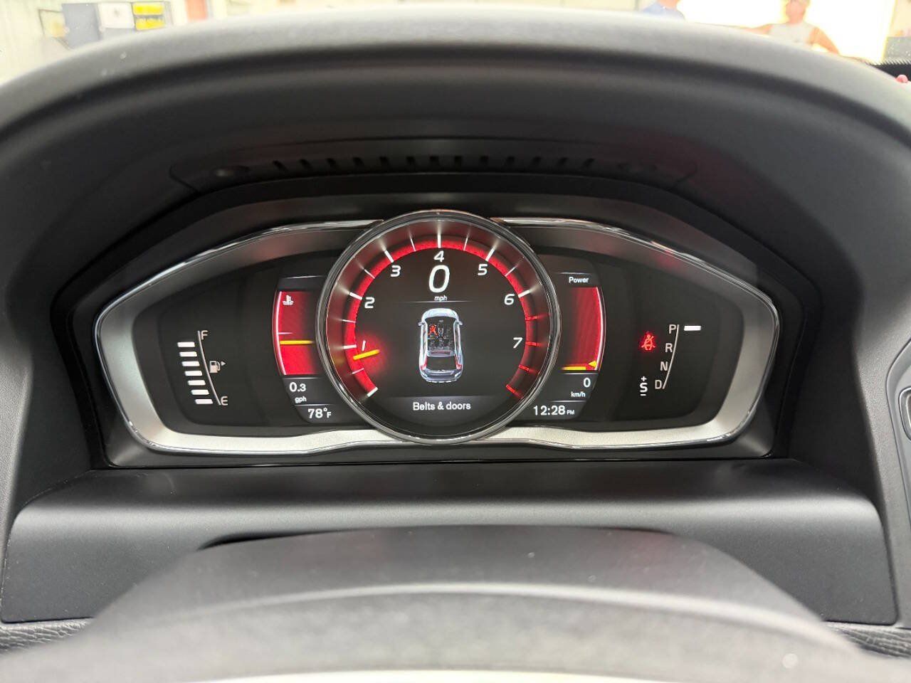 Used 2015 Volvo XC60 T6 Platinum AWD/4WD image 25