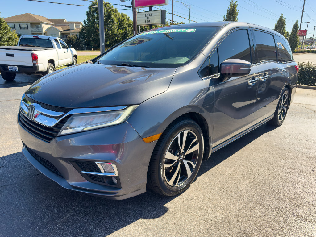 Used 2018 Honda Odyssey Elite image 3