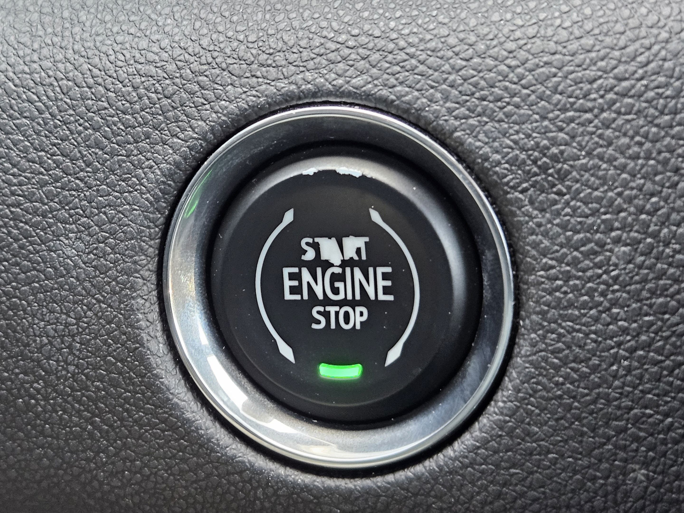 Used 2024 GMC Acadia Denali w/ LPO, Floor Liner Package FWD image 20