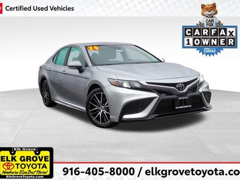 Certified 2024 Toyota Camry SE image 1